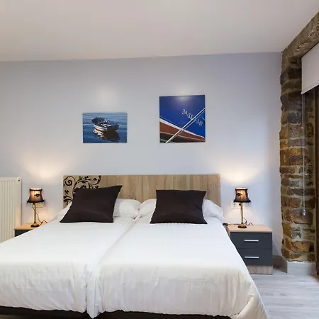 Petit Goierri Hotel 2*