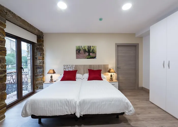 Hotel Petit Goierri 2*